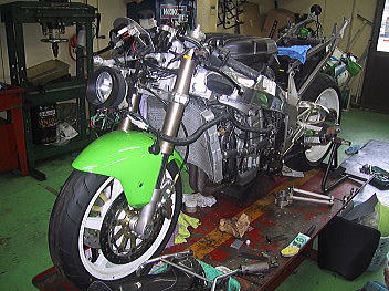 ZX-7R/ZX-7RR カワサキレーシングキット スピードメーター eva.gov.co